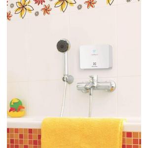 Водонагреватель проточный Electrolux NPX6 Aquatronic Digital 2.0